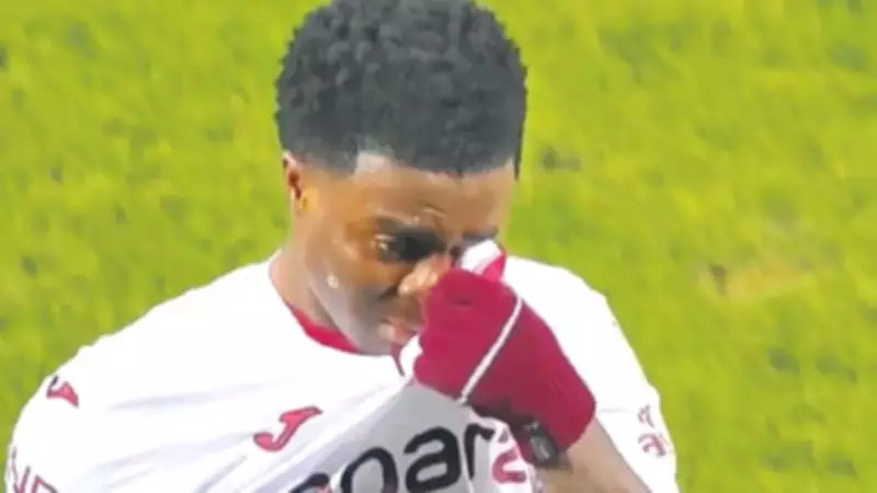 Trabzonspor'un Genç Yıldızı Oulai, Sarı Kartla Gözyaşlarına Boğuldu