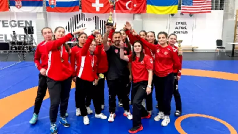 Türk Kadın Güreşçiler Budapeşte'de Zirveye Ulaştı: 4 Altın Madalya