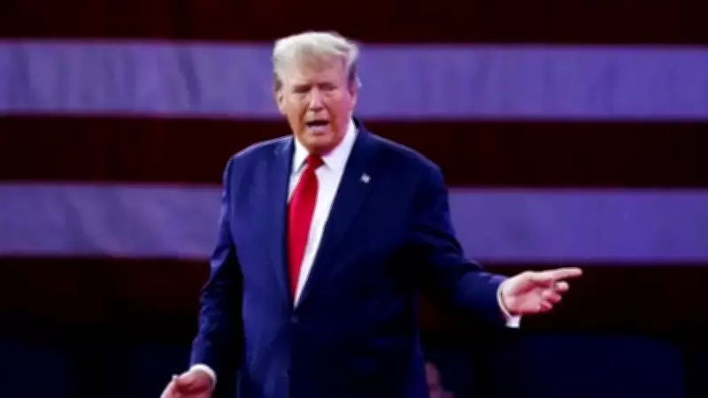 Trump'tan Starmer ve Londra'ya Sert Eleştiriler: 'İlişkiler Eskisi Gibi Değil'