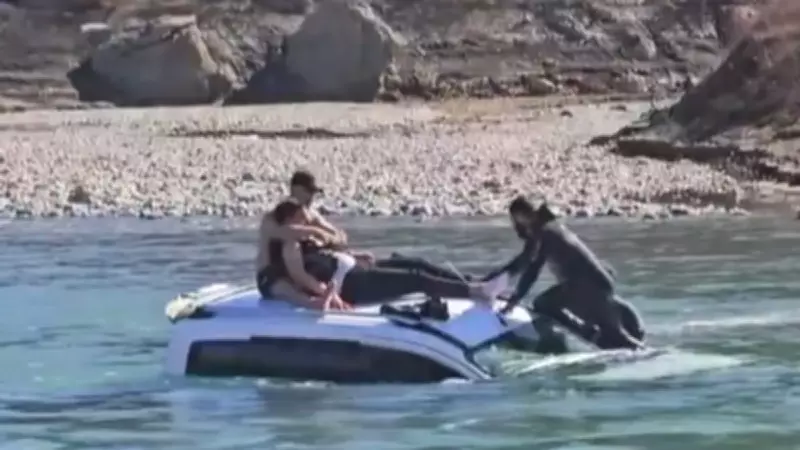 Tunceli'de Baraja Uçan Araçtan Dramatik Kurtarma: Sürücü Yaralı