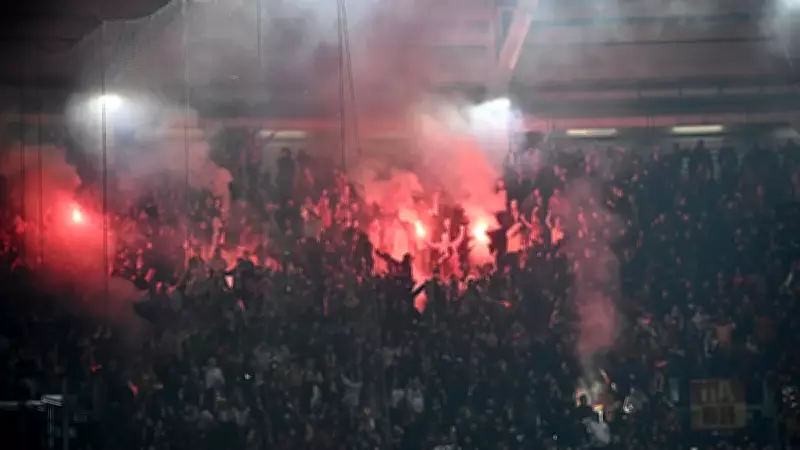 UEFA'dan Galatasaray'a Deplasman Tribünü Yasağı ve Para Cezası