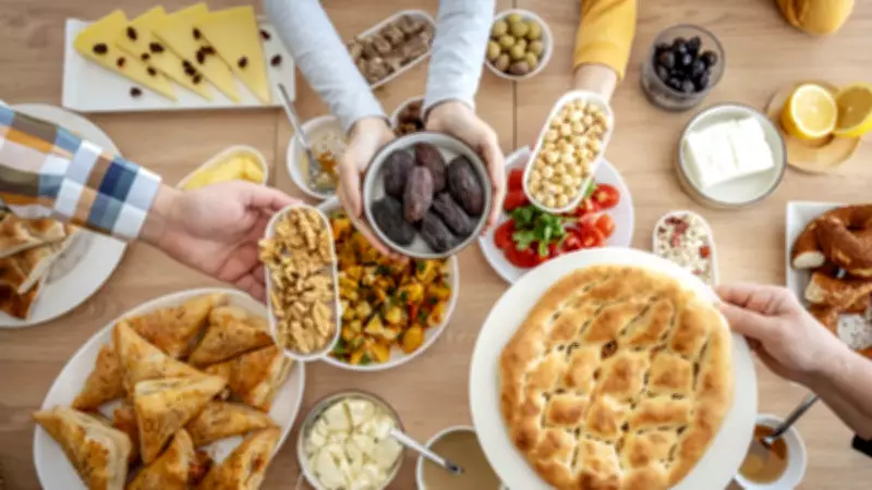 Uzmanlar Ramazan Sonrası İçin Kritik Uyarı: Ani Beslenme Değişikliğinden Kaçının