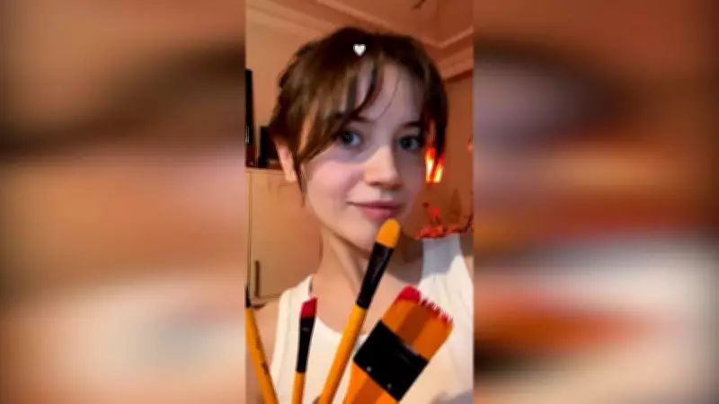 Yağmur Yüksel'in Gizli Yeteneği Ortaya Çıktı: Tuval Başında da Usta Çıktı