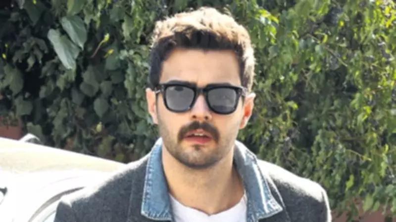 Yiğit Koçak: 'Yüzümüzle Para Kazanıyoruz, Boksa Şimdilik Ara'