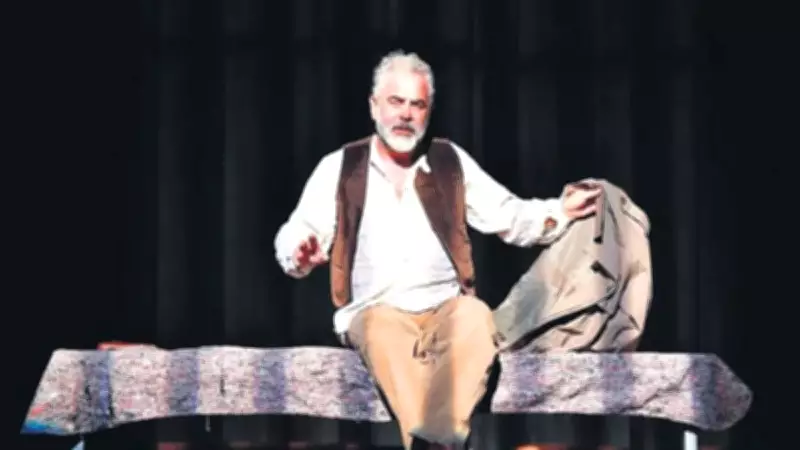 Yurdaer Okur, Dünya Tiyatro Günü'nde Kadıköy Sahnesinde Nazım Hikmet ile Buluştu