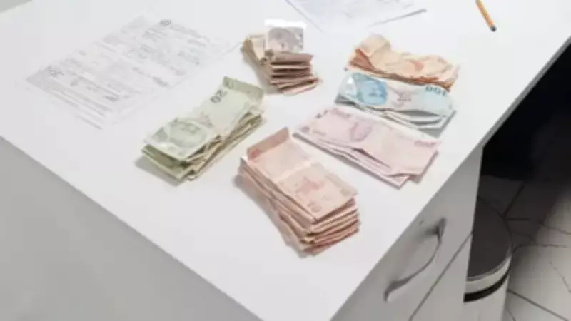 Zabıta Ekipleri Cuma Namazı Sonrası Dilencilere Operasyon Düzenledi