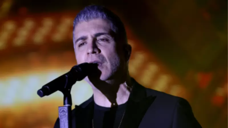 Özcan Deniz Kıbrıs'ta Duygulandı: 'Etrafımız Ateş Çemberi Ama Burası Sıcak'