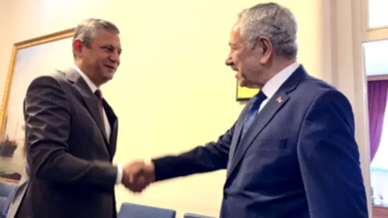 Özgür Özel, Bülent Arınç'ı Meclis'te Ziyaret Etti: 'Güzel Bir Görüşme Yaptık'
