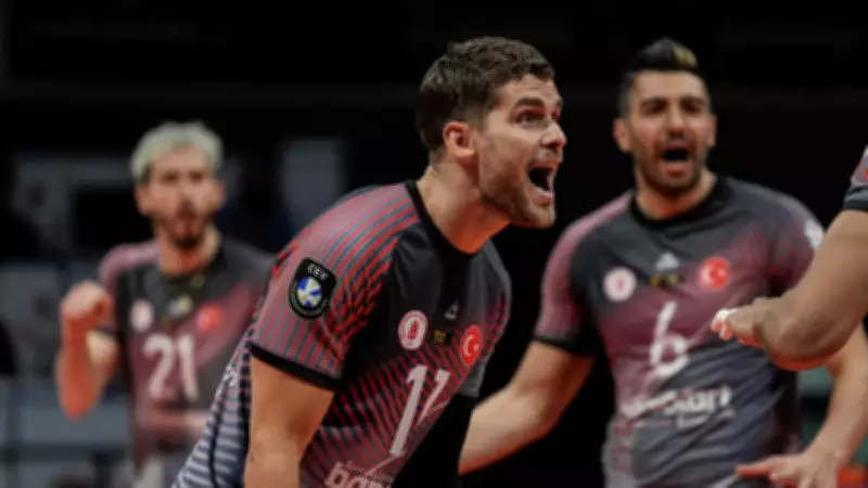 Ziraat Bankkart, Polonya'da Asseco Resovia'yı 3-0 Yendi: Dörtlü Final'e Yakın