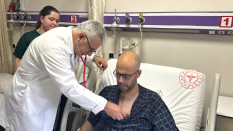 İzmir'de 20 Doktorun Müdahalesiyle Kalbin Tüm Dokuları Onarıldı