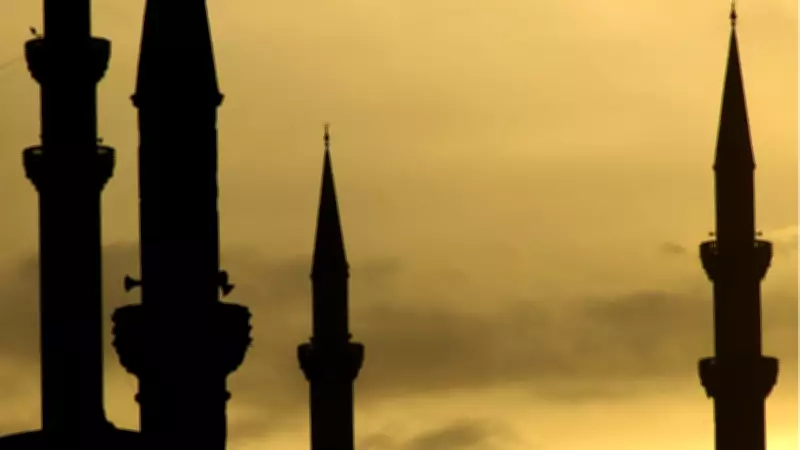 İzmir'de 2026 Ramazan Bayramı Namazı Saati Açıklandı: 20 Mart'ta Kaçta Kılınacak?