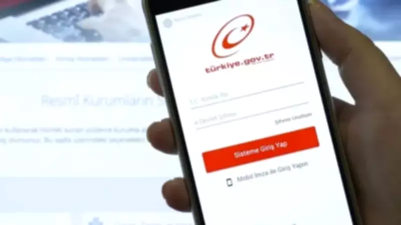 İzmir'de E-Devlet Taklidiyle TOKİ Dolandırıcılığı: 25 Tutuklama, Milyonluk Vurgun