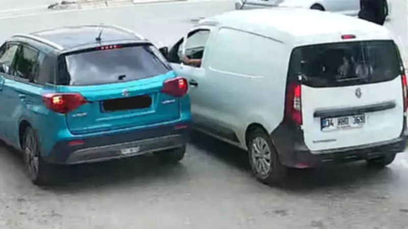 İzmir'de Trafikte Beyzbol Sopalı Saldırı: Şüpheli Aranıyor