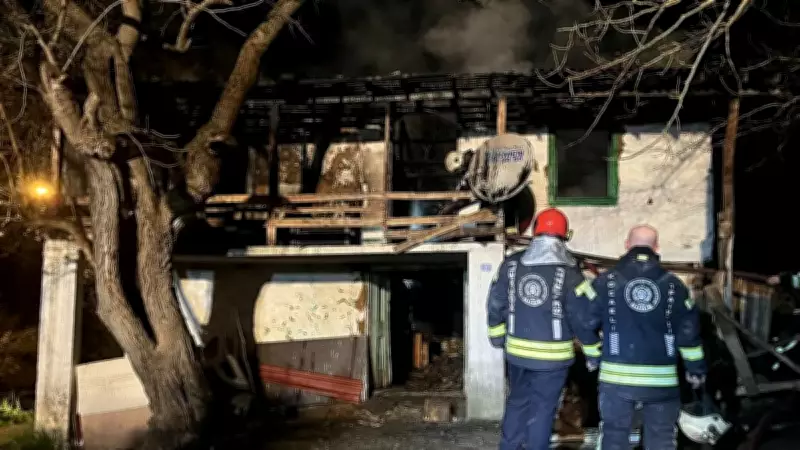 İzmit'te 2 Katlı Evde Çıkan Yangında 71 Yaşındaki Cahit Tanıl Hayatını Kaybetti