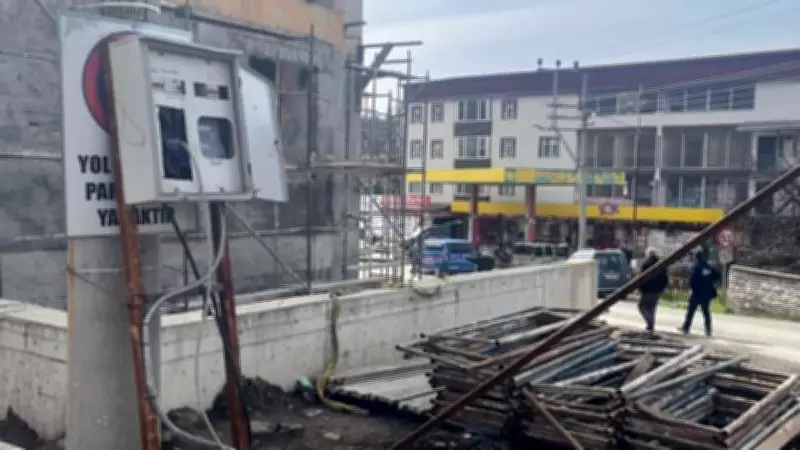 Zonguldak'ta Sağlık Ocağı İnşaatında Düşen İşçi Caner Şehit Hayatını Kaybetti