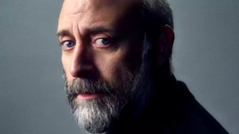 Zorlu PSM'de Tiyatro Rüzgarı: Halit Ergenç 'Satıcının Ölümü' ile Sahneye Dönüyor