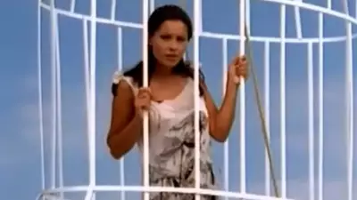 90'ların Efsane Sesi Asya'nın Şaşırtan Değişimi: 'Bu Gerçekten O Mu?'