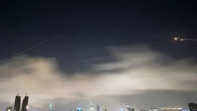 ABD-İsrail-İran Savaşında Kritik Gelişme: İran Laricani İntikamı İçin Tel Aviv'i Vurdu