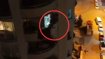 Adana'da Evini ve Kendini Yakmak İsteyen Genç Polis İkna Çalışmasıyla Vazgeçirildi