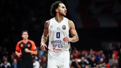 Anadolu Efes'te Shane Larkin Şoku: Kaptan 4-6 Hafta Daha Yok