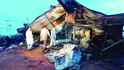 Antalya'da Sera İşçilerinin Kaldığı Konteynerlerde Çıkan Yangında 6 Kişi Hayatını Kaybetti