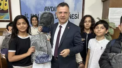Aydın İl Halk Kütüphanesi'nden Öğrencilere Anlamlı Çanta Hediyesi