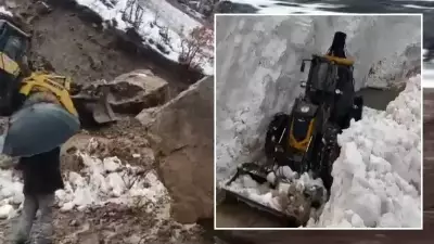 Bitlis'te Karla Mücadele Ekipleri Gece Gündüz Çalışıyor