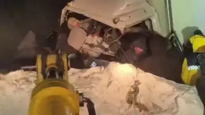 Erzurum'da İki Kamyonet Çarpıştı: 1 Sürücü Hayatını Kaybetti