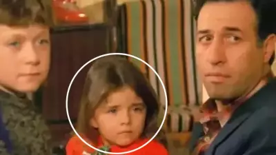 Ezo Sunal'ın Büyüleyici Dönüşümü: Şendul Şaban'ın Minik Yıldızı Artık Büyüdü