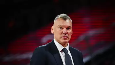 Fenerbahçe'de Jasikevicius'tan Galibiyet Analizi ve Sakatlık Açıklaması