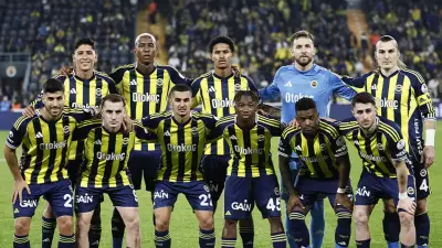 Fenerbahçe'den Sözleşme Hamlesi: Avrupa'da Parlayan Yıldızla Yeni Anlaşma