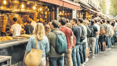 Fransa'da Türk Sokak Lezzetleri Tantuni ve Islak Hamburger Fırtınası Esti!