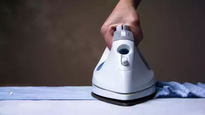 Gömlek Ütülemenin Jilet Gibi Sonuç Veren Sırrı ve Pratik İpuçları