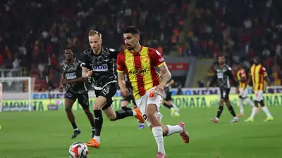 Göztepe ile Alanyaspor Berabere Kaldı, Hakem Albayrak Tarihe Geçti