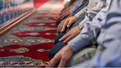 Kadir Gecesi 100 Rekatlık Namaz Nasıl Kılınır? Niyet ve Faziletleri