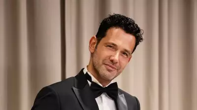 Keremcem Mutfakta! Kedisiyle Yaptığı Eğlenceli Paylaşım Sosyal Medyayı Salladı