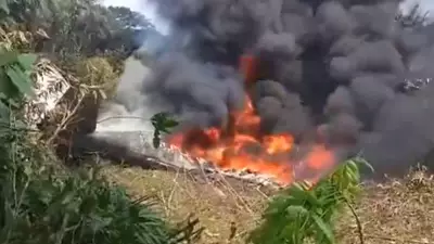 Kolombiya'da Askeri Nakliye Uçağı Kalkış Sırasında Düştü