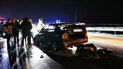 Lüleburgaz'da Zincirleme Kazada 2 Yaralı, Araç Alev Aldı