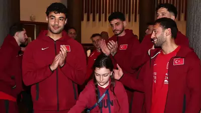Milli Takım Kampında Ozan Kabak'ın Doğum Günü Coşkusu