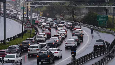 İstanbul'da Bayram Trafiği Yoğunluğu Yüzde 71'e Ulaştı