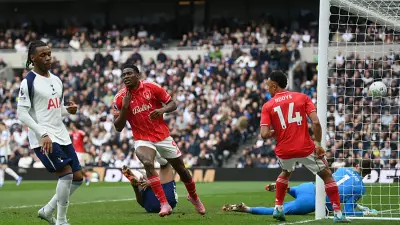 Tottenham, Nottingham Forest'a Deplasmanda 3-0 Yenildi! Premier Lig'de Sürpriz Sonuç