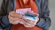 Emeklilere Bir Ayda 3 Maaş ve Çifte Promosyon Fırsatı!