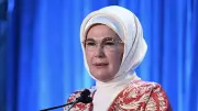 Emine Erdoğan'dan 8 Mart Mesajı: Kadınlar Emeğiyle Dünyayı Değiştiriyor