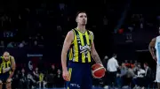 Fenerbahçe Beko'da Sakatlık Krizi: Nando De Colo'ya Kısmi Yırtık Teşhisi
