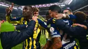 Fenerbahçe, Samsunspor'u Dramatik Geri Dönüşle 3-2 Mağlup Etti