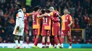 Galatasaray, Başakşehir'e Karşı 8'de 8 Yaparak Liderliğini Pekiştirdi!