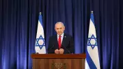Netanyahu Canlı Yayında 'Hayattayım' Dedi, İran Misilleme Füzesi Attı