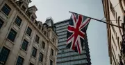 İngiltere Ekonomisi 2025'in Son Çeyreğinde Sınırlı Büyüme Kaydetti