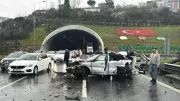 O-7 Otoyolunda Zincirleme Kaza: Tünel Girişinde İki Ayrı Çarpışma, 8 Yaralı