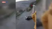 Sarıyer'de Bozuk Yol Motosiklet Kazasına Neden Oldu: Sürücü Yaralandı